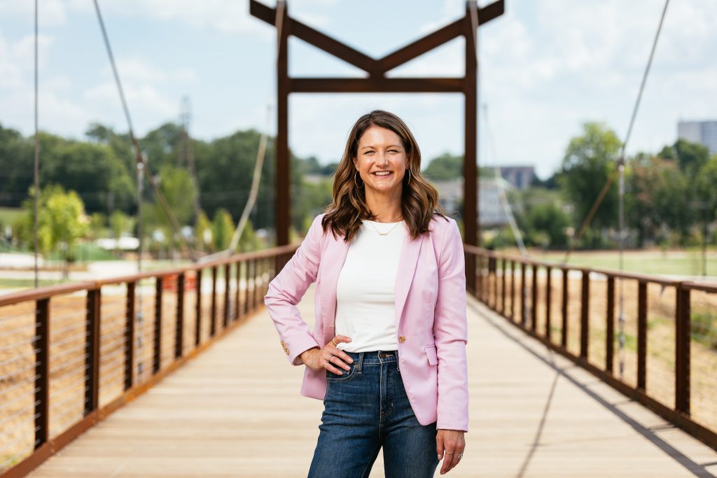 portrait of Erin Mehagan